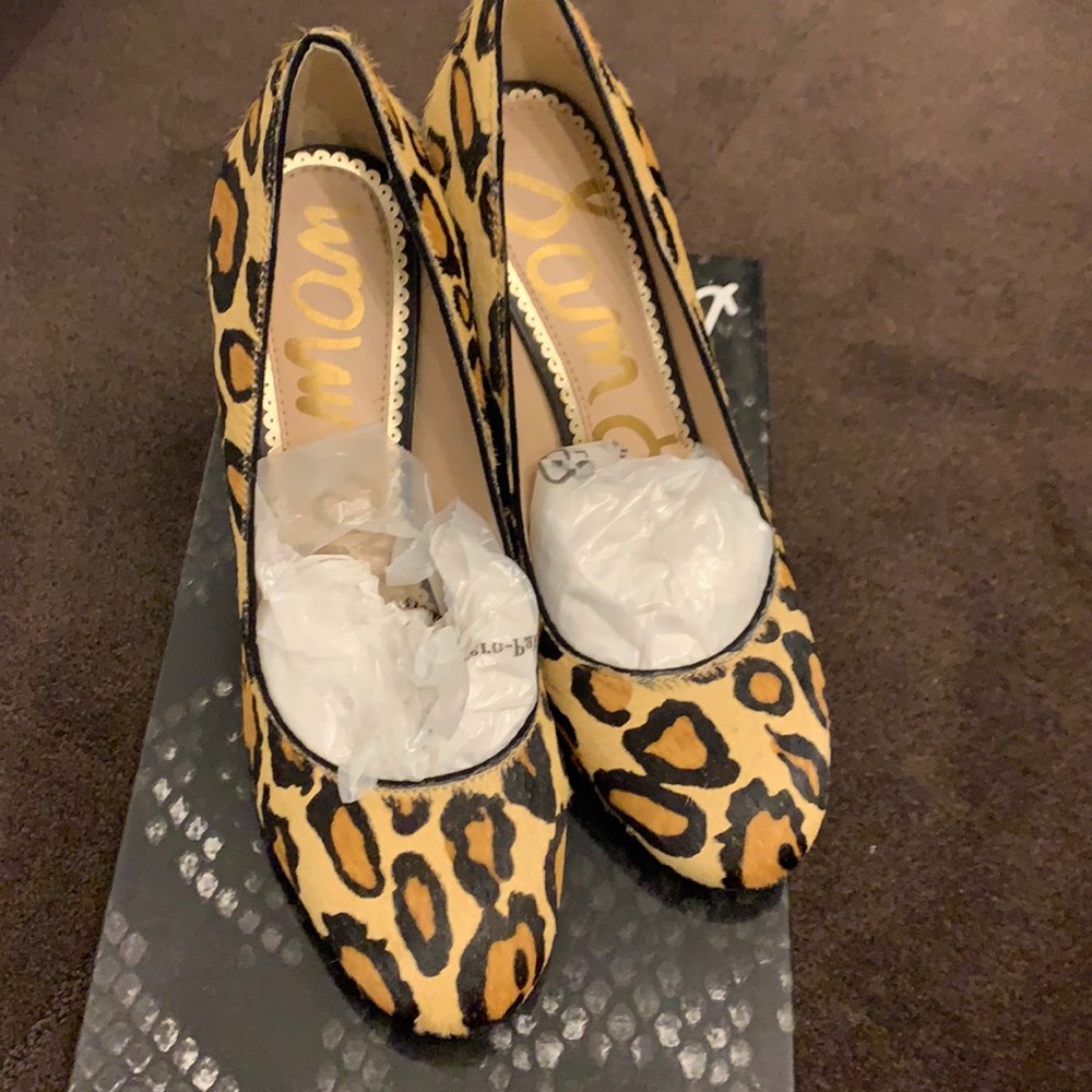 Sam Edelman leopard shoes size 7.5